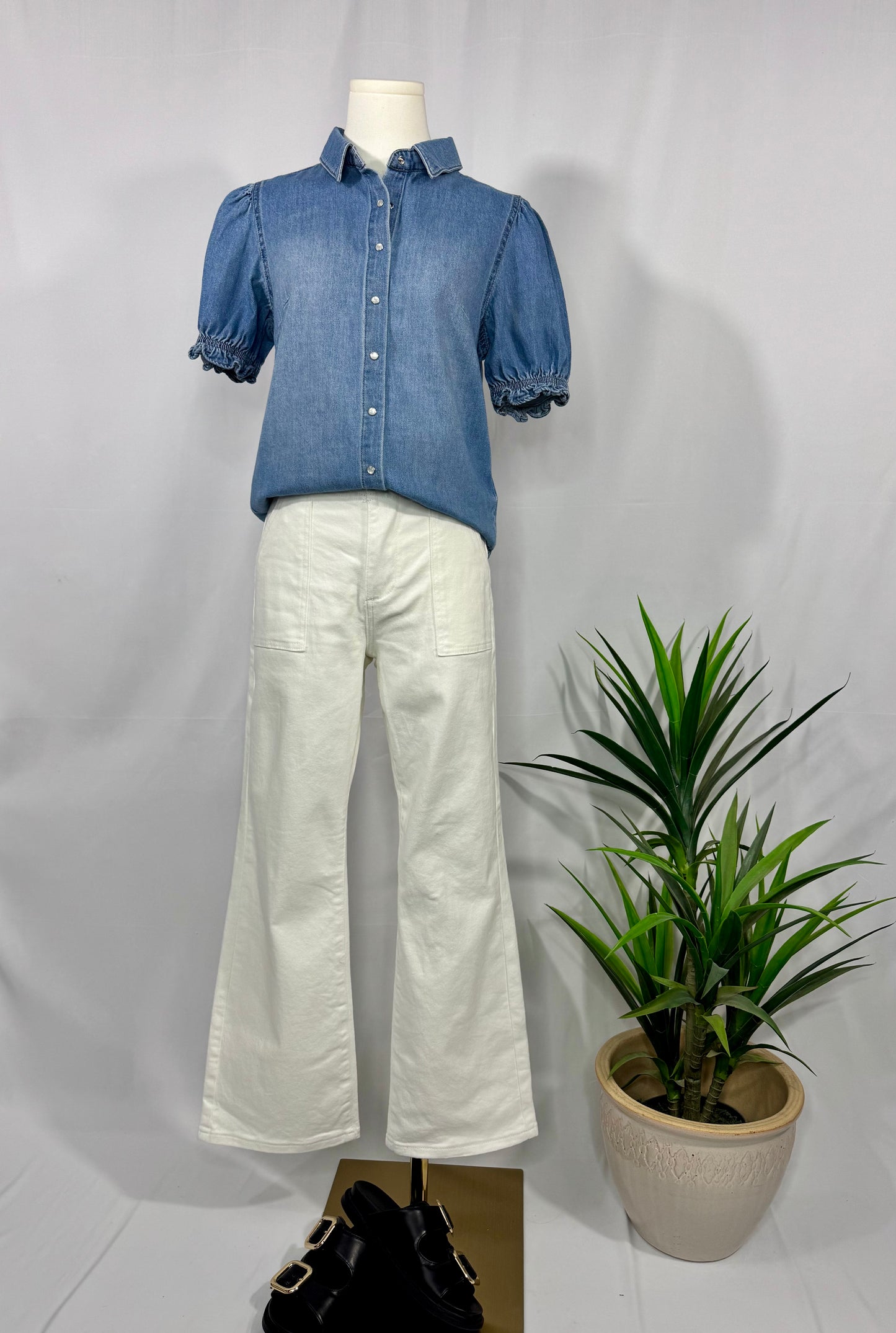 White Ankle Patch Pocket Jean | Scout Couture®